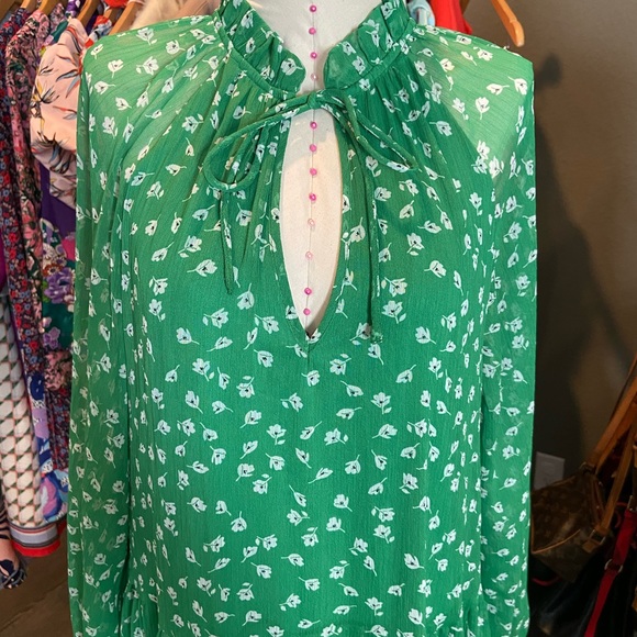 ❌SOLD❌Romantic Floral Chiffon Dress Balloon Sleeve - Picture 6 of 16